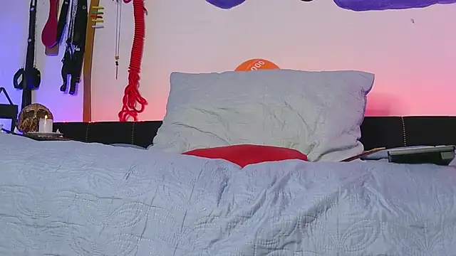 MeganBrown4 online show from 22, 9, 2025