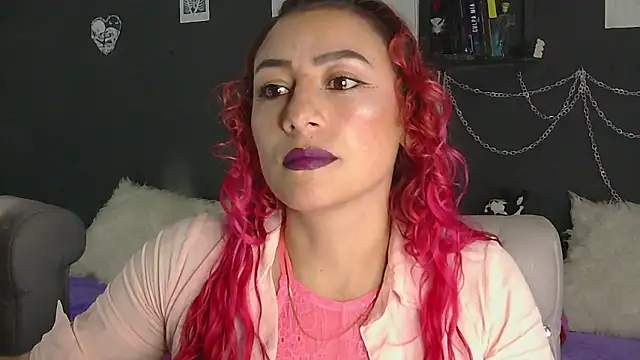 MeganBrown4 online show from 1, 5, 2026