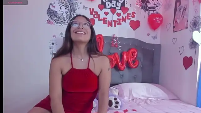 Megan Darcy online show from 14, 2, 2026