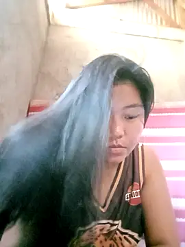 nikki zapphire online show from 11, 9, 2025