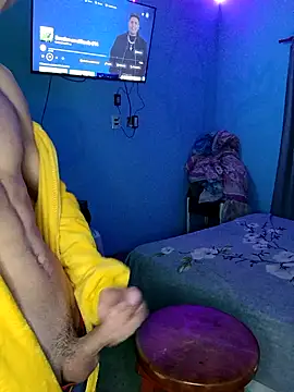 Snapshot of matiatr1112 chatting on 9, 9, 2025 matiatr1112 online show from 9, 9, 2025