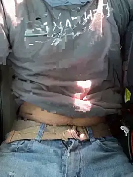 Snapshot of juniorl1 chatting on 8, 9, 2025 juniorl1 online show from 8, 9, 2025