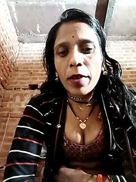 Snapshot of Xx_pooja chatting on 1, 12, 2025 Xx pooja online show from 1, 12, 2025