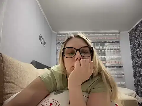 NikexPretty online show from 19, 3, 2026