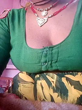 Snapshot of BoldAlia89 chatting on 17, 11, 2025 BoldAlia89 online show from 17, 11, 2025