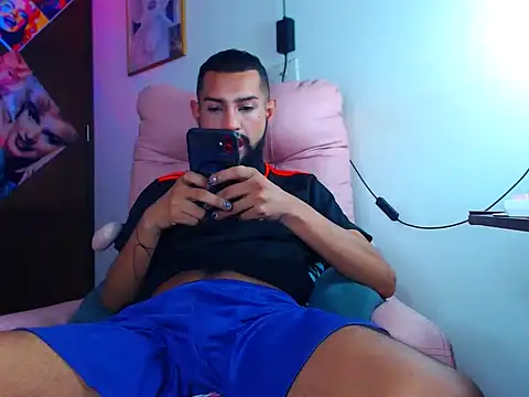 Snapshot of boybunnyerotic chatting on 20, 9, 2025 boybunnyerotic online show from 20, 9, 2025