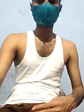 Snapshot of GirlsCrush_ chatting on 10, 9, 2025 GirlsCrush online show from 10, 9, 2025