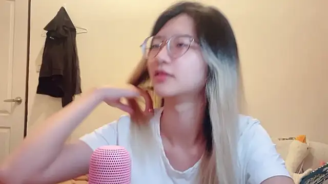 xu9920 online show from 12, 9, 2025