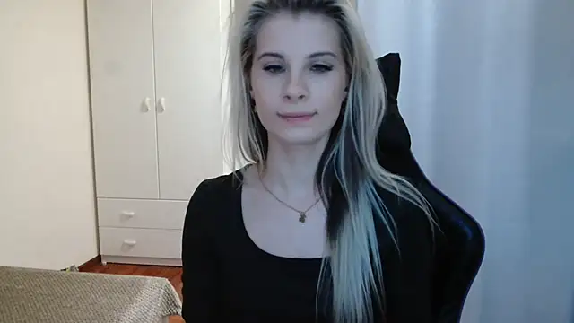 KristineGlow online show from 20, 5, 2026