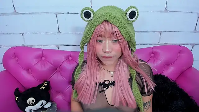 Snapshot of SafiroAgataaa chatting on 19, 9, 2025 SafiroAgataaa online show from 19, 9, 2025