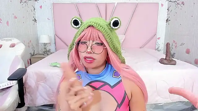 SafiroAgataaa online show from 1, 4, 2026