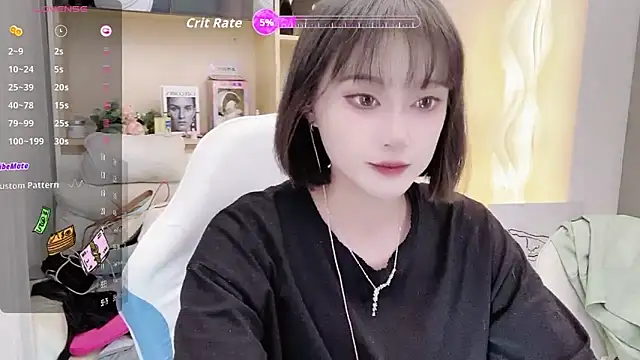 Snapshot of Naiyi-babe chatting on 25, 10, 2025 Naiyi-babe online show from 25, 10, 2025