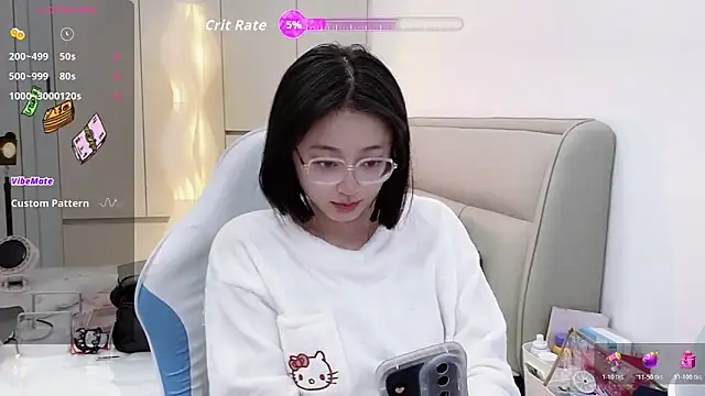 Snapshot of Naiyi-babe chatting on 16, 11, 2025 Naiyi-babe online show from 16, 11, 2025