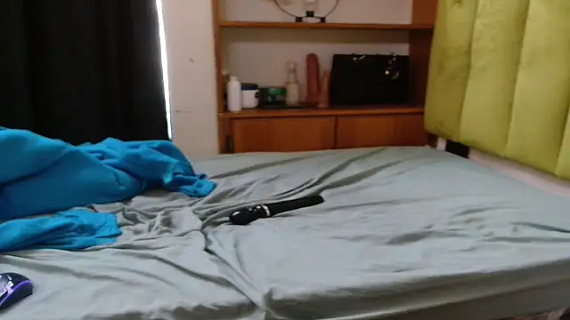 Keishaa-77 online show from 29, 9, 2025