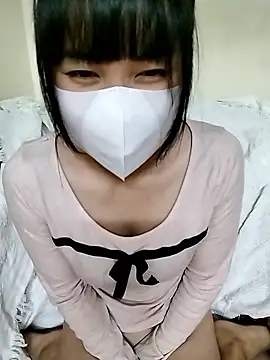 Snapshot of Zinzin_chan chatting on 10, 9, 2025 Zinzin chan online show from 10, 9, 2025