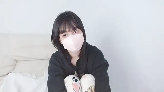 Snapshot of Zinzin_chan chatting on 20, 11, 2025 Zinzin chan online show from 20, 11, 2025