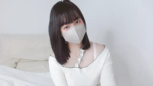 Snapshot of Zinzin_chan chatting on 23, 11, 2025 Zinzin chan online show from 23, 11, 2025