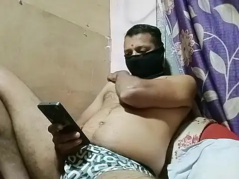 Snapshot of StreetLover_77 chatting on 22, 9, 2025 StreetLover 77 online show from 22, 9, 2025