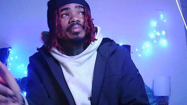 Snapshot of risktakinndolo chatting on 19, 11, 2025 risktakinndolo online show from 19, 11, 2025