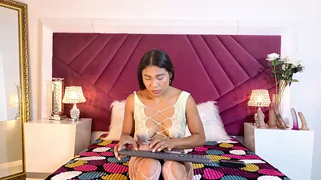 VeraGarnier online show from 11, 4, 2026