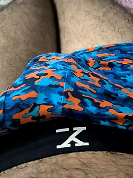 bigdick lickingexpert08 online show from 13, 11, 2025