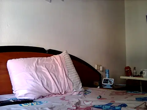 Snapshot of BarbiieeMiauh chatting on 11, 9, 2025 BarbiieeMiauh online show from 11, 9, 2025