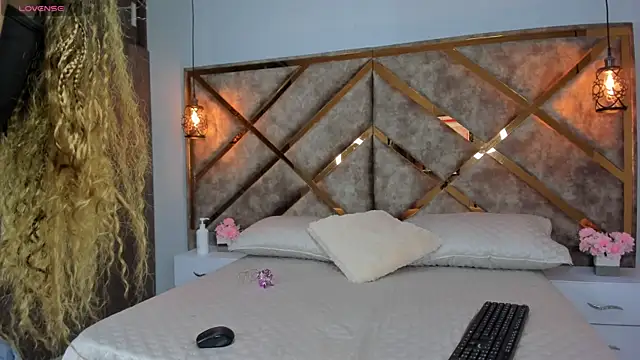 Snapshot of Lucia_jane chatting on 21, 5, 2026 Lucia jane online show from 21, 5, 2026