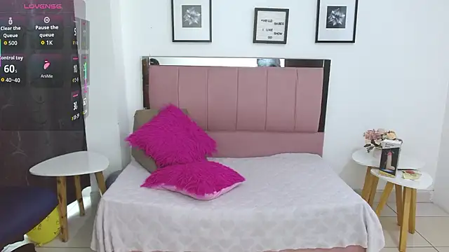 SammySmall F w online show from 2, 2, 2026