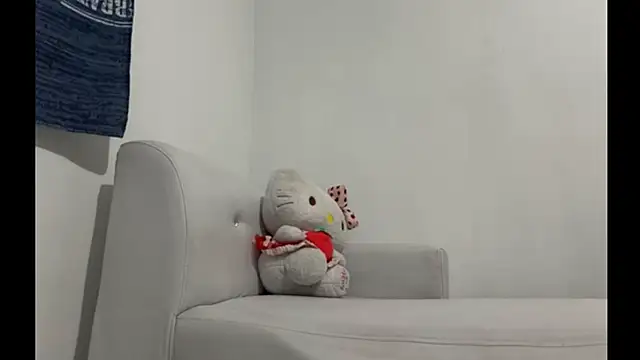 aliciia 23 online show from 19, 9, 2025