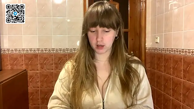 MaroonMoon  online show from 21, 11, 2025