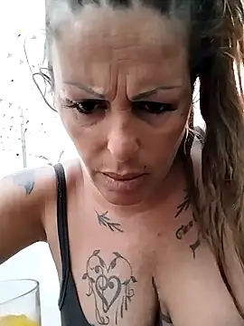 canariamorbosa online show from 24, 9, 2025