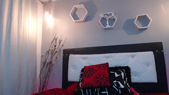 Meriiida online show from 19, 9, 2025