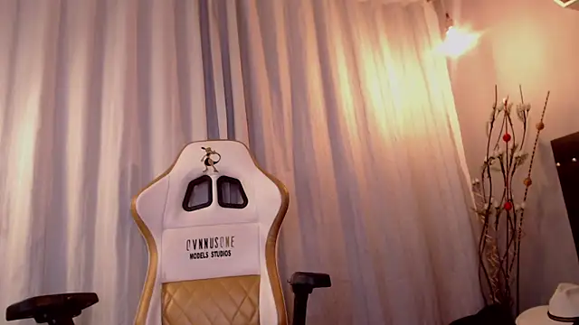 Meriiida online show from 7, 10, 2025