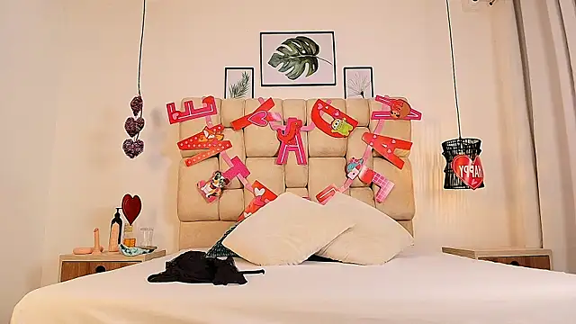 elizawiliamst online show from 20, 9, 2025