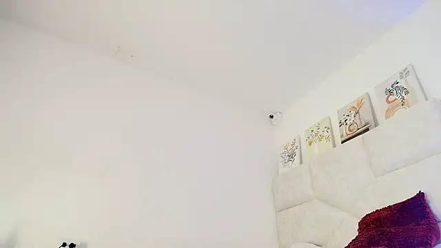 elizawiliamst online show from 25, 5, 2026