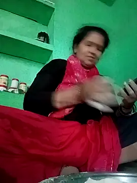 Manavi x online show from 8, 4, 2026