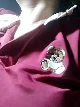 Lyly nuce online show from 10, 11, 2025