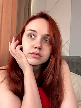 PollyVinice online show from 17, 9, 2025