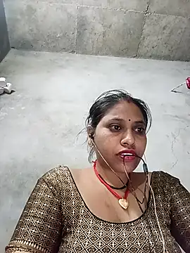 Snapshot of Sandhya_x chatting on 9, 10, 2025 Sandhya x online show from 9, 10, 2025