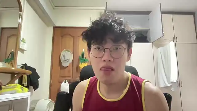 Passionatetwink2 online show from 7, 2, 2026