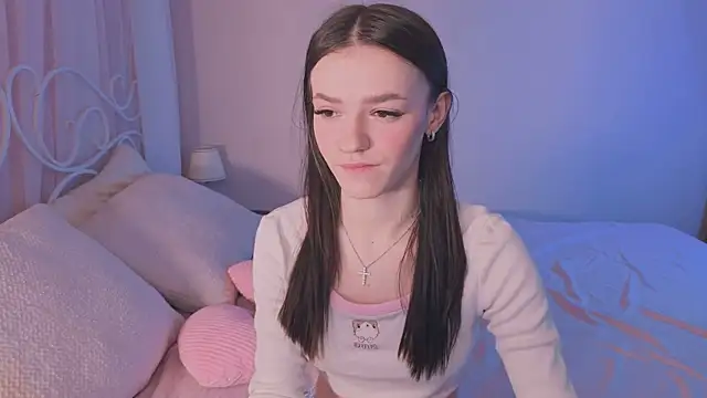 E l i z e  online show from 18, 11, 2025