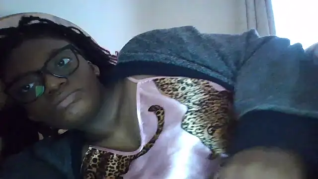 SexyGemBeautyX online show from 21, 12, 2025