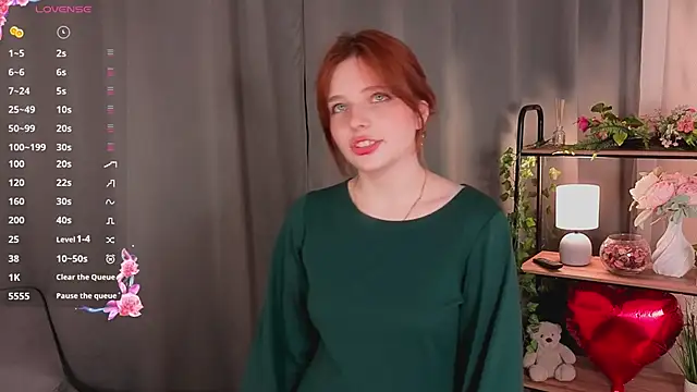 AnnieKim  online show from 24, 3, 2026