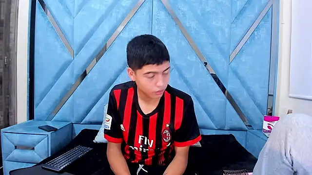 ClioandDemeteer online show from 7, 10, 2025