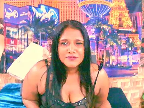 Snapshot of IndianSexyLady4u chatting on 14, 9, 2025 IndianSexyLady4u online show from 14, 9, 2025