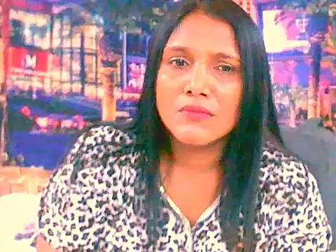 Snapshot of IndianSexyLady4u chatting on 25, 9, 2025 IndianSexyLady4u online show from 25, 9, 2025