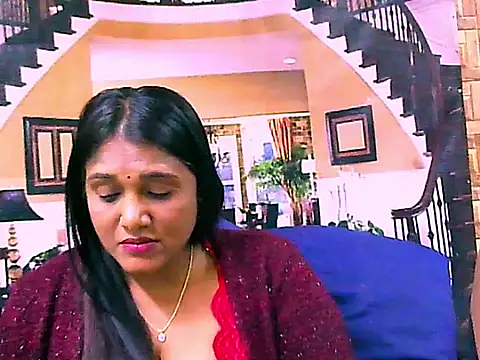 Snapshot of IndianSexyLady4u chatting on 3, 10, 2025 IndianSexyLady4u online show from 3, 10, 2025