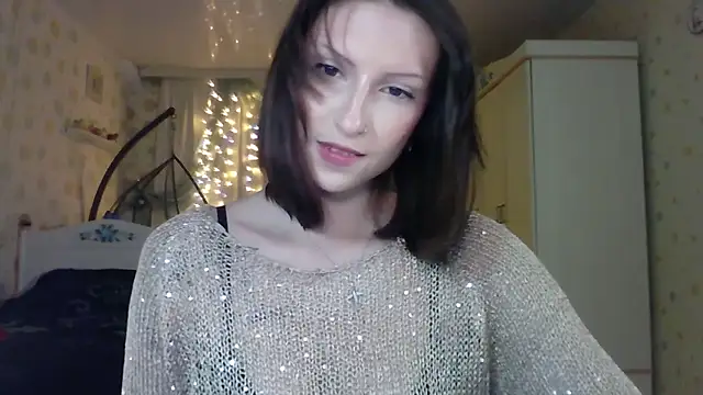 Snapshot of RuxaShade chatting on 16, 12, 2025 RuxaShade online show from 16, 12, 2025