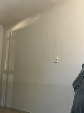 Snapshot of Bandidasexy22 chatting on 29, 10, 2025 Bandidasexy22 online show from 29, 10, 2025