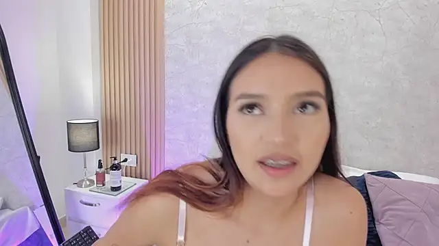 Snapshot of NaomyCollins__ chatting on 2, 6, 2026 NaomyCollins online show from 2, 6, 2026